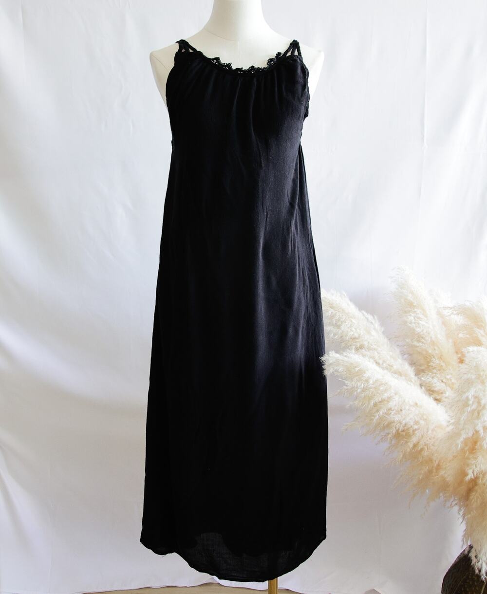 Tularosa Cottage Midi dress size XS